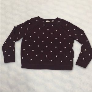 Maroon polka dot crew neck